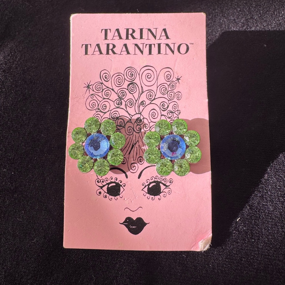 Tarina Tarantino Swarovski flower studs